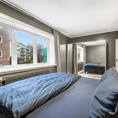 Renovated Two-bedroom In A Area *
